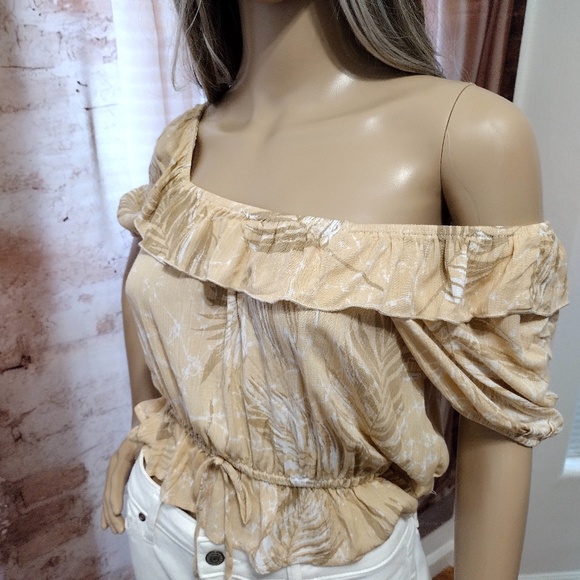 Blue B Collection Women's Beige Off Shoulder Ruffle Crop Top - Picture 4 of 13